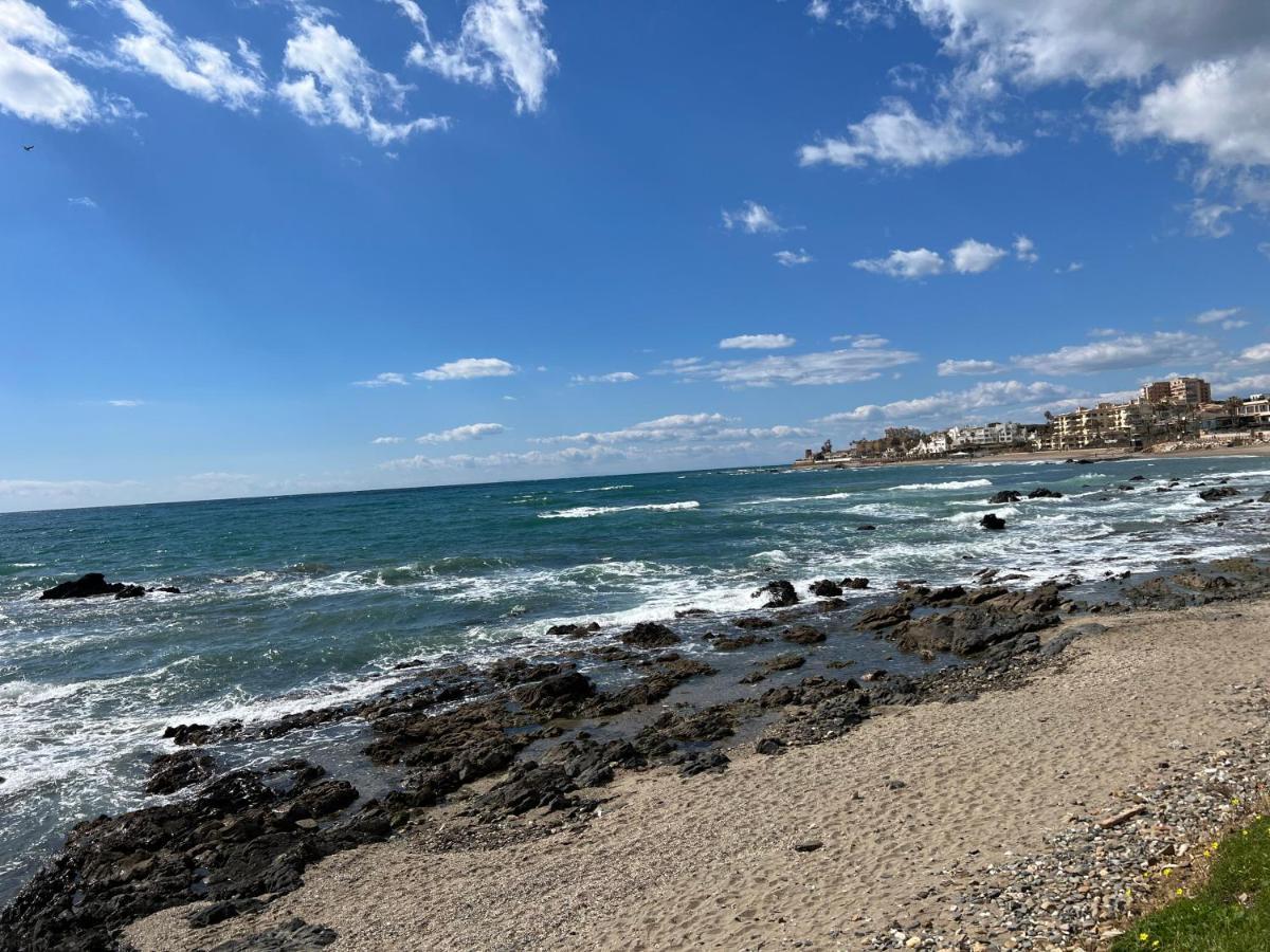 Ferienwohnung Ribera Playa Alhamar Sitio de Calahonda Exterior foto